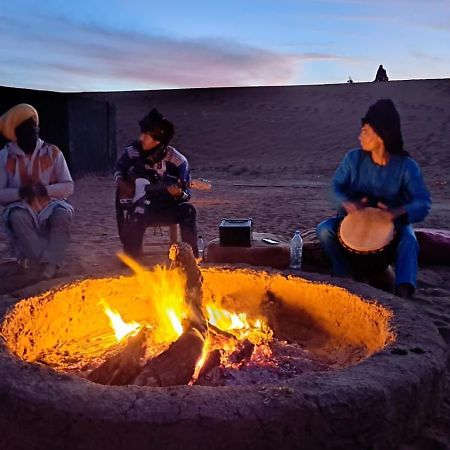 Chigaga Desert Camp M'Hamid Bagian luar foto