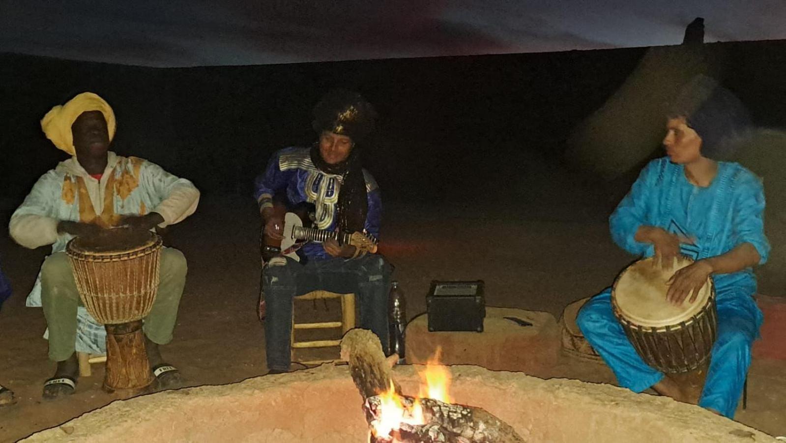 Chigaga Desert Camp M'Hamid Bagian luar foto